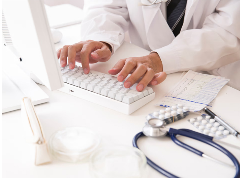 【カルテ/レセコン機能】業務効率化を支援